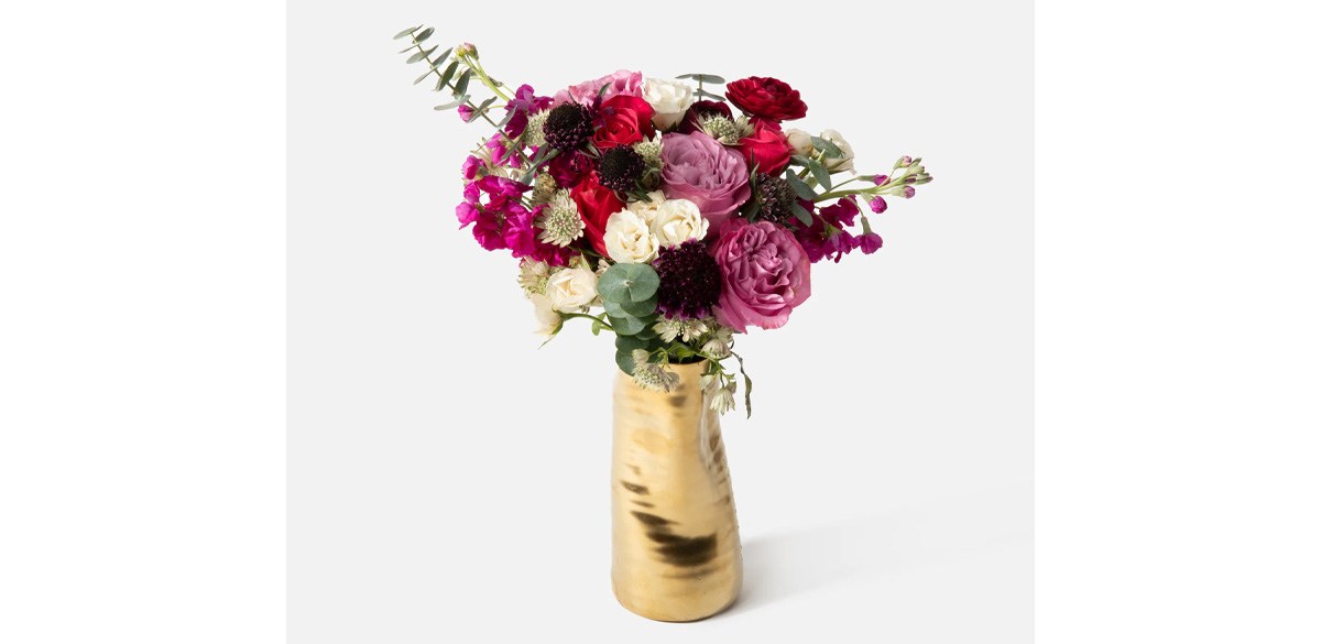 Urban Stems The Stacy's Mom with Gold Tegan Vase