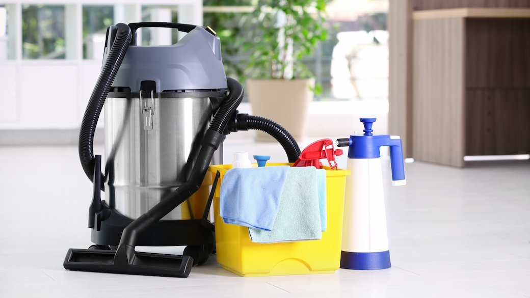 5 Best Commercial Vacuum Cleaners Nov. 2020 BestReviews