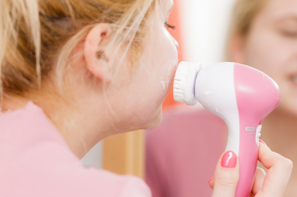 5 Best Face Brushes Sept. 2021 BestReviews