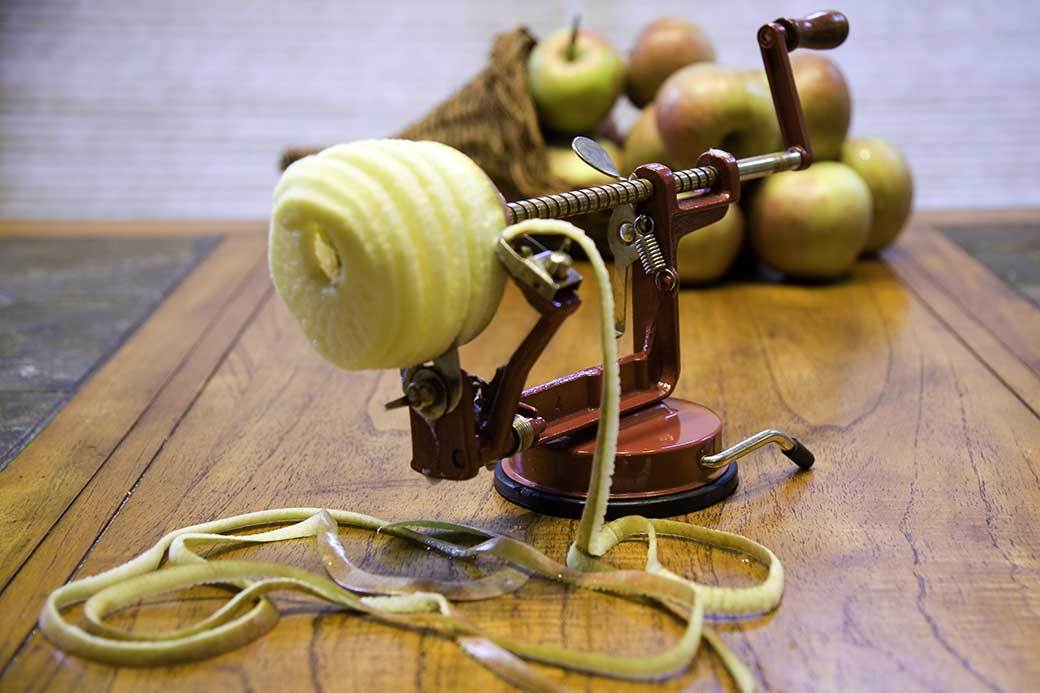 5 Best Apple Peelers, According to Professional Bakers: 2018