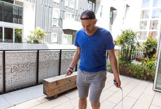 These 6 workouts are best when you’re traveling