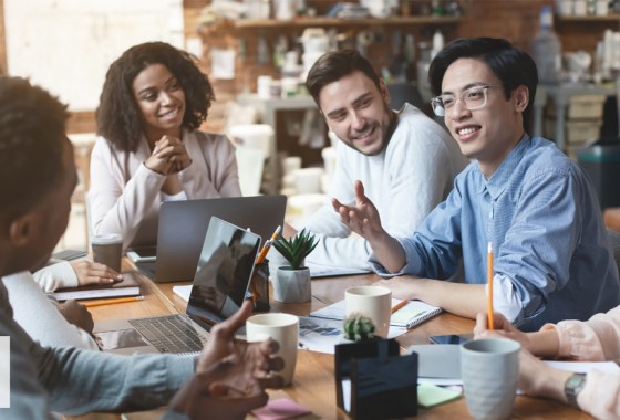 Trendy professional clothes for when you return to the office