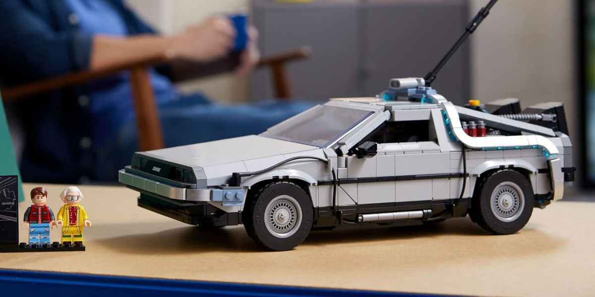 LEGO Icons Back to the Future Time Machine
