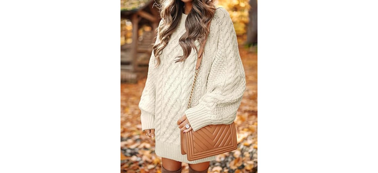 Woman wearing ivory ANRABESS Women 2023 Fall Crewneck Long Sleeve