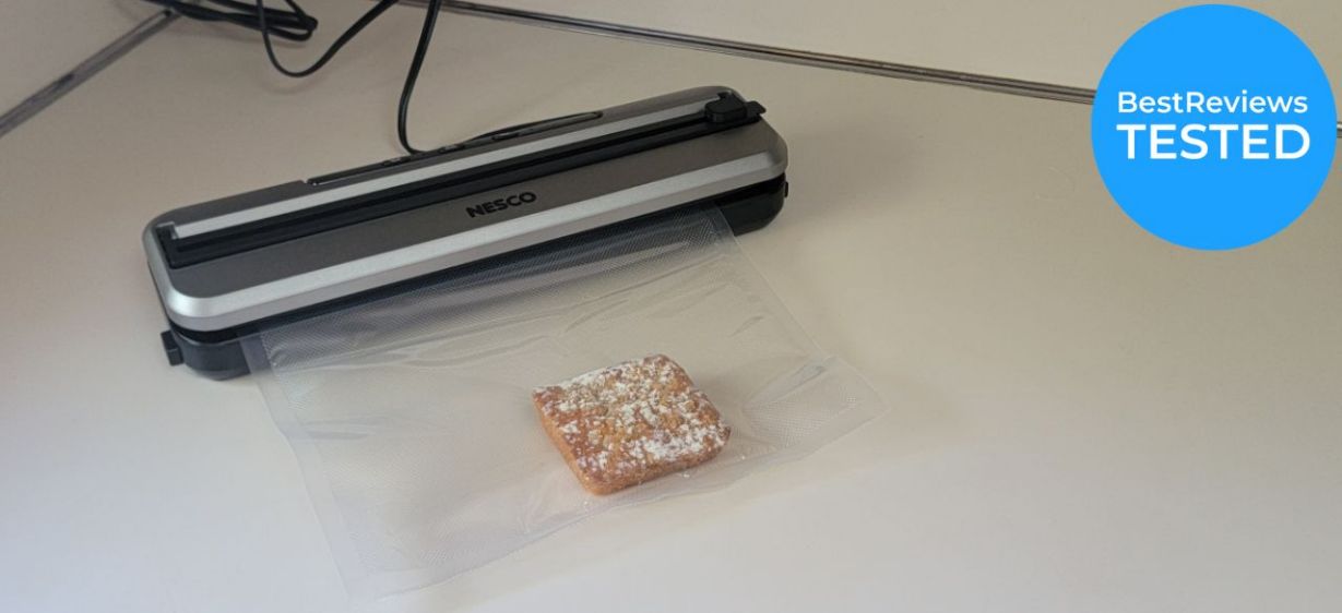 NESCO Compact Vacuum Sealer