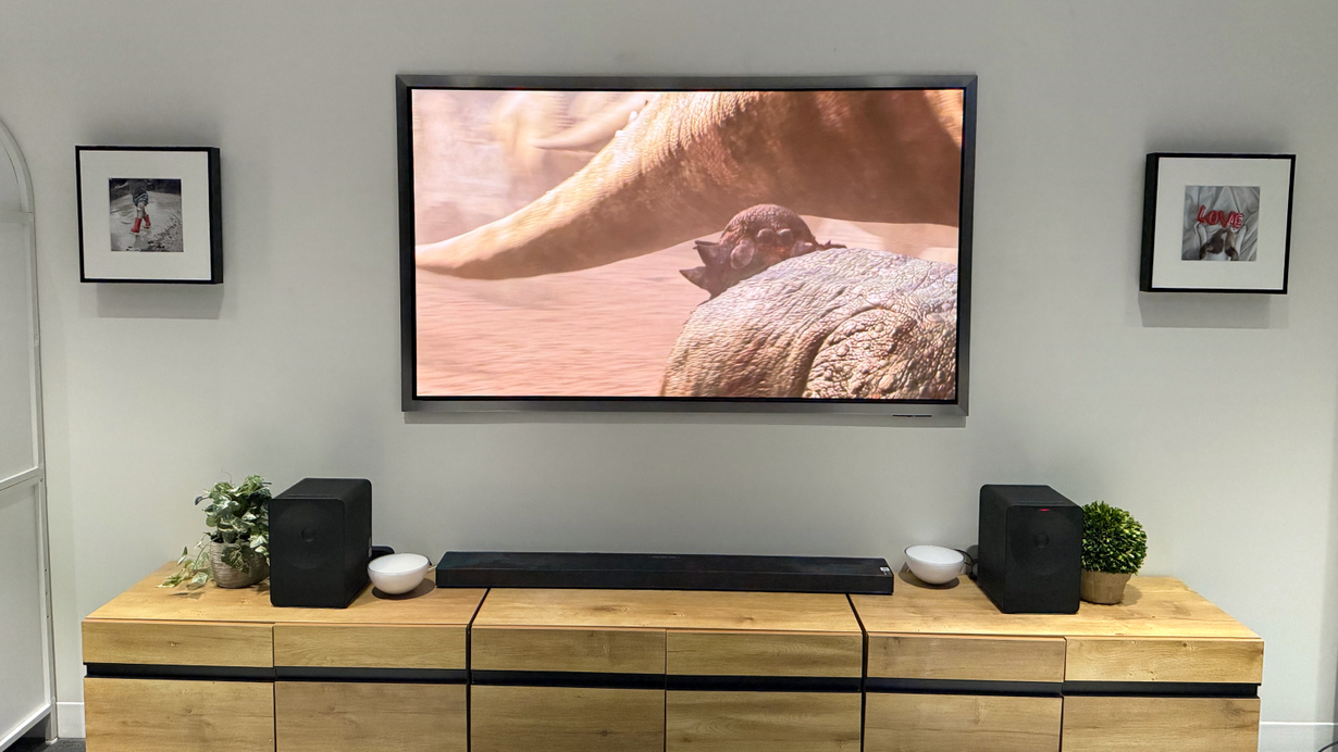 Samsung S95H OLED