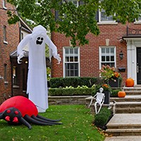 Halloween decorations in front of a house
